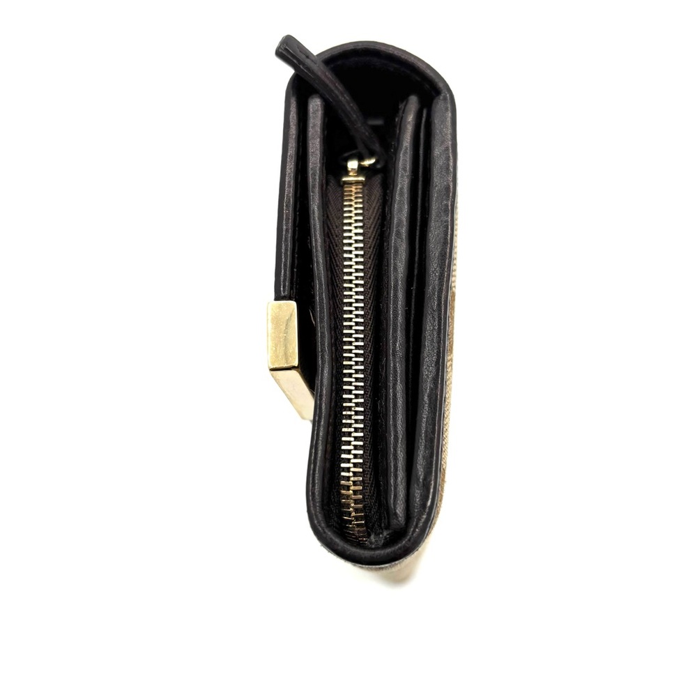 Gucci Brown Wallet with Iconic Monogram Wallet on chain - Picture 3 of 10